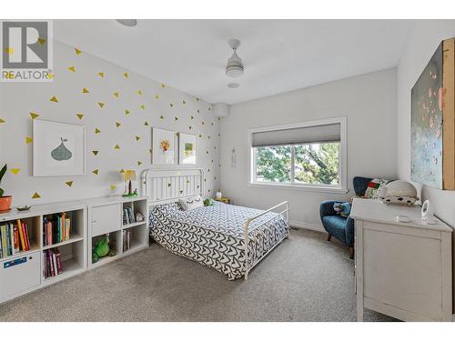 690 Lequime Road Unit# 112, Kelowna, BC - Indoor Photo Showing Bedroom