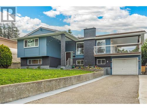 2555 O'Reilly Road, Kelowna, BC - Outdoor With Facade