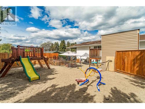 2555 O'Reilly Road, Kelowna, BC - Outdoor With Deck Patio Veranda