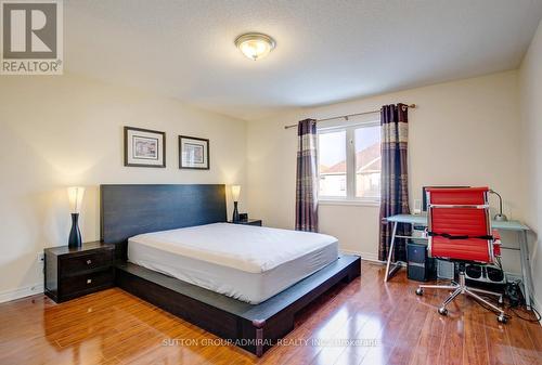 29 Nappa Street, Richmond Hill (Langstaff), ON - Indoor Photo Showing Bedroom