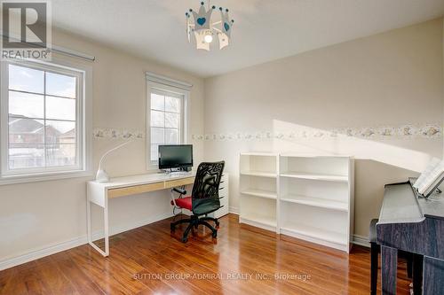 29 Nappa Street, Richmond Hill (Langstaff), ON - Indoor Photo Showing Office