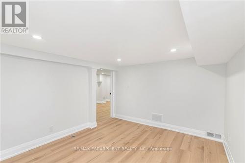 284 Grosvenor Avenue E, Hamilton (Crown Point), ON - Indoor Photo Showing Other Room