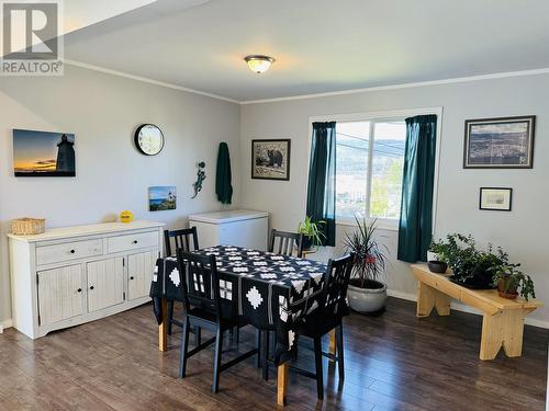 299 N Fifth Avenue, Williams Lake, BC - Indoor Photo Showing Dining Room