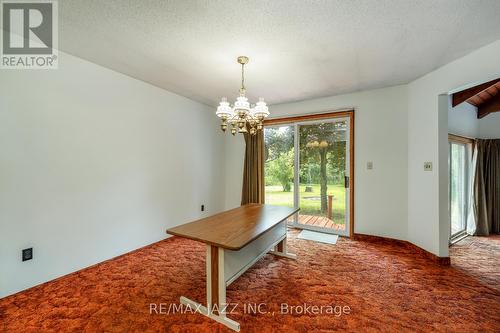 2747 Concession Rd 6, Clarington, ON - Indoor Photo Showing Other Room