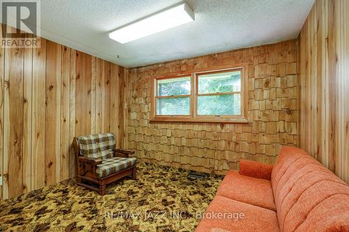 2747 Concession Rd 6, Clarington, ON - Indoor Photo Showing Other Room