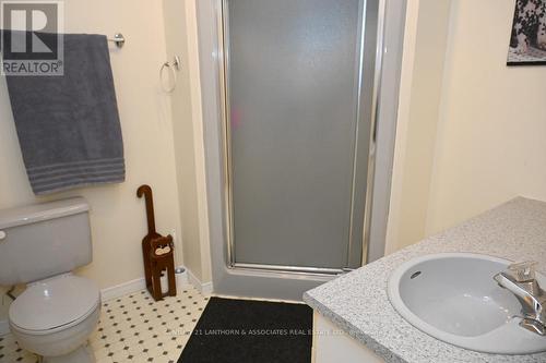 1 Reynolds Place, Prince Edward County (Wellington), ON - Indoor Photo Showing Bathroom