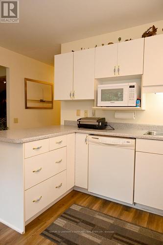 1 Reynolds Place, Prince Edward County (Wellington), ON - Indoor Photo Showing Kitchen