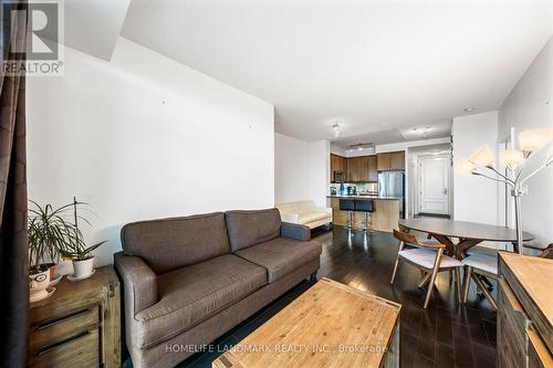 1708 - 10 Bloorview Place, Toronto (Don Valley Village), ON - Indoor Photo Showing Living Room