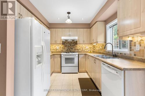 8 - 1551 Reeves Gate, Oakville (Glen Abbey), ON - Indoor Photo Showing Kitchen With Double Sink