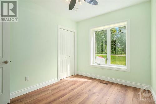 272 Ninth Concession Road, Westport, ON - Indoor Photo Showing Other Room