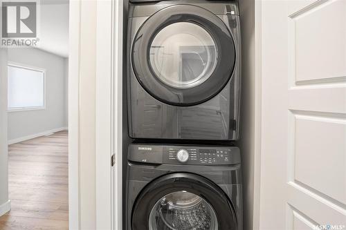 2509 Woodward Avenue, Saskatoon, SK - Indoor Photo Showing Laundry Room