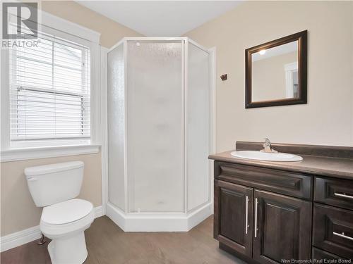 120 Senese Street, Moncton, NB - Indoor Photo Showing Bathroom