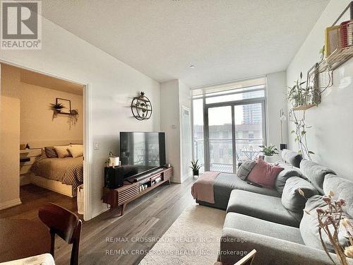 309 - 50 Ann O'Reilly Road, Toronto (Henry Farm), ON - Indoor Photo Showing Living Room