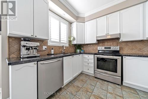 47 Ault Crescent, Whitby (Brooklin), ON - Indoor Photo Showing Kitchen With Double Sink