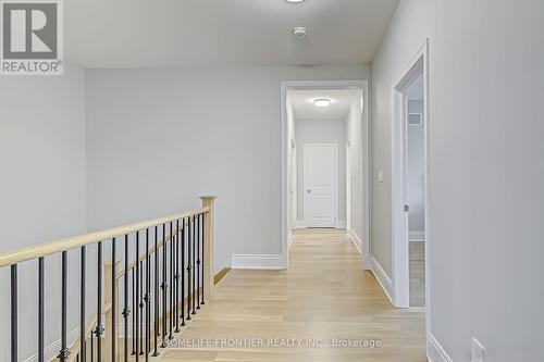 37 Woodhaven Avenue, Aurora (Aurora Estates), ON - Indoor Photo Showing Other Room