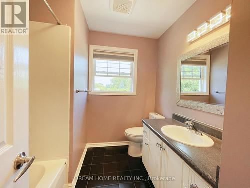 318 Annsheila Drive, Georgina, ON - Indoor Photo Showing Bathroom