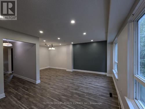 76 Moregate Crescent, Brampton (Central Park), ON - Indoor Photo Showing Other Room