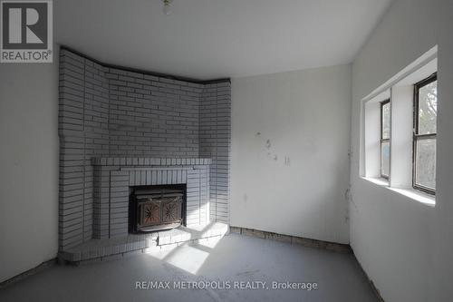 77 Hatherley Road, Toronto (Caledonia-Fairbank), ON - Indoor With Fireplace