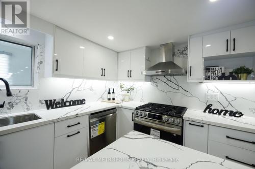 77 Hatherley Road, Toronto (Caledonia-Fairbank), ON - Indoor Photo Showing Kitchen With Upgraded Kitchen