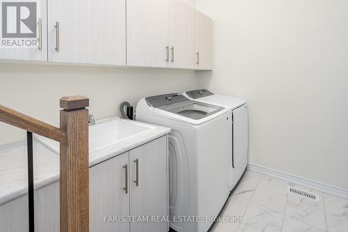 141 Shepherd Drive, Barrie, ON - Indoor Photo Showing Laundry Room