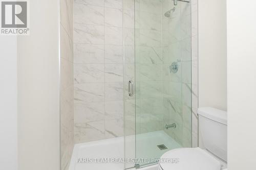 141 Shepherd Drive, Barrie, ON - Indoor Photo Showing Bathroom