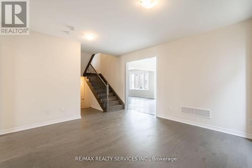 89 Sunvalley Avenue, Wasaga Beach, ON - Indoor Photo Showing Other Room