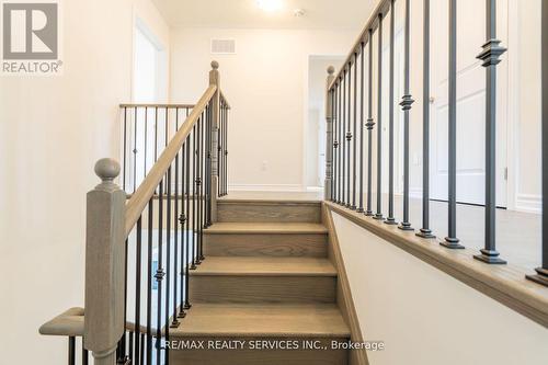 89 Sunvalley Avenue, Wasaga Beach, ON - Indoor Photo Showing Other Room