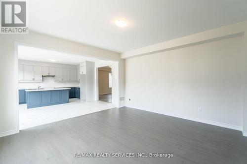 89 Sunvalley Avenue, Wasaga Beach, ON - Indoor Photo Showing Other Room