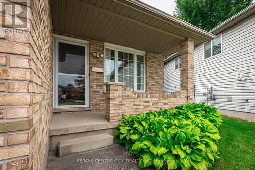 270 Exmouth Circle, London, ON - Outdoor