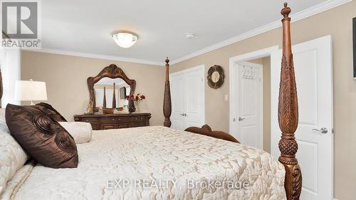 14 Rockingham Court, London, ON - Indoor Photo Showing Bedroom