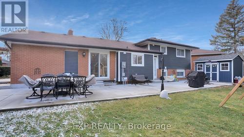 14 Rockingham Court, London, ON - Outdoor With Deck Patio Veranda