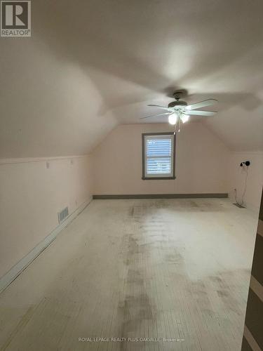 22 Bevan Court, Hamilton (Rosedale), ON - Indoor Photo Showing Other Room