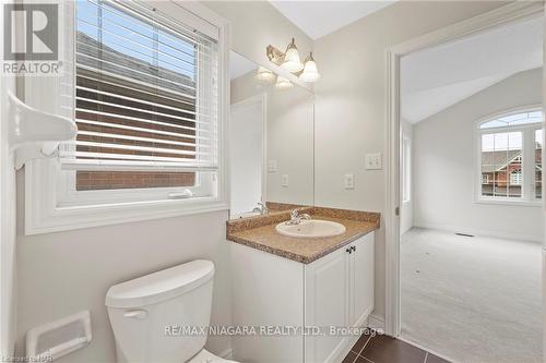 177 Wright Crescent, Niagara-On-The-Lake, ON - Indoor Photo Showing Bathroom