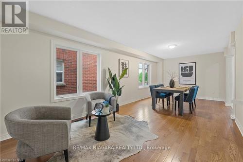 177 Wright Crescent, Niagara-On-The-Lake, ON - Indoor Photo Showing Dining Room