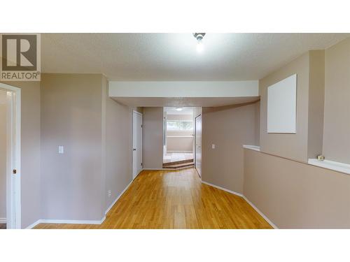 2481 Sing Street, Quesnel, BC - Indoor Photo Showing Other Room