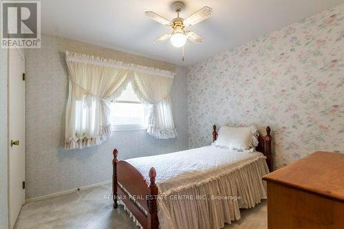 273 Sunview Street, Waterloo, ON - Indoor Photo Showing Bedroom