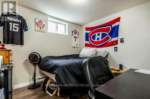 43 Hickory Street W, Waterloo, ON - Indoor Photo Showing Bedroom