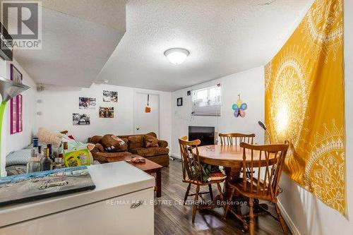 43 Hickory Street W, Waterloo, ON - Indoor Photo Showing Dining Room