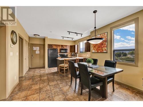 654 Cook Road Unit# 443, Kelowna, BC - Indoor Photo Showing Dining Room