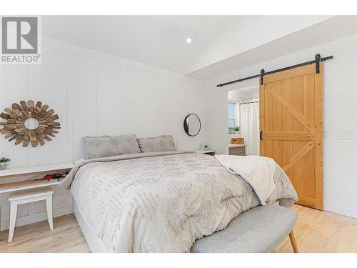 468 Rose Valley Road, West Kelowna, BC - Indoor Photo Showing Bedroom