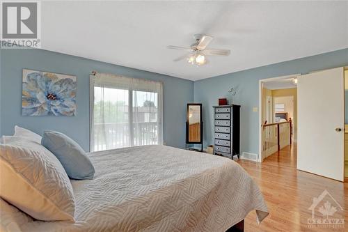 6 Bainbridge Avenue, Ottawa, ON - Indoor Photo Showing Bedroom