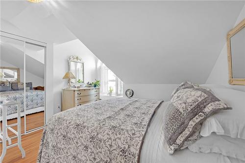 23 Macaulay Street W|Unit #3, Hamilton, ON - Indoor Photo Showing Bedroom