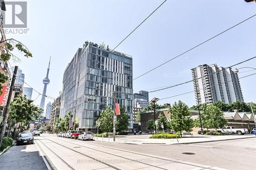 1001 - 50 Mccaul Street, Toronto (Kensington-Chinatown), ON - Outdoor