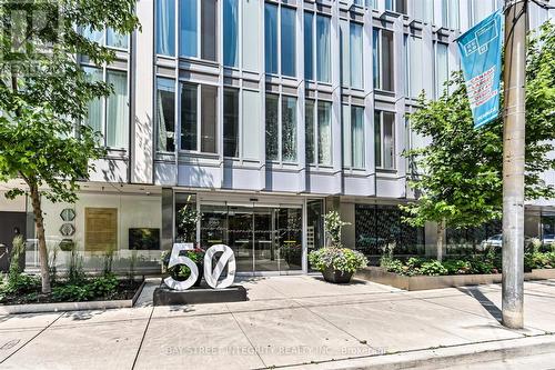 1001 - 50 Mccaul Street, Toronto (Kensington-Chinatown), ON - Outdoor With Facade