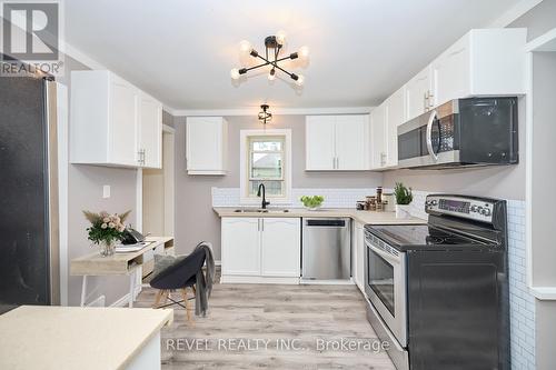 10 Mcghie Street, St. Catharines, ON - Indoor Photo Showing Kitchen With Double Sink