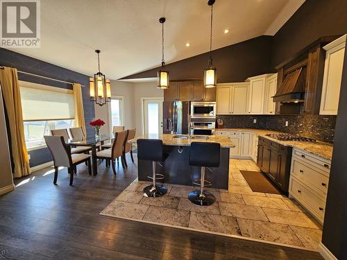 8409 18 Street, Dawson Creek, BC - Indoor Photo Showing Kitchen With Upgraded Kitchen