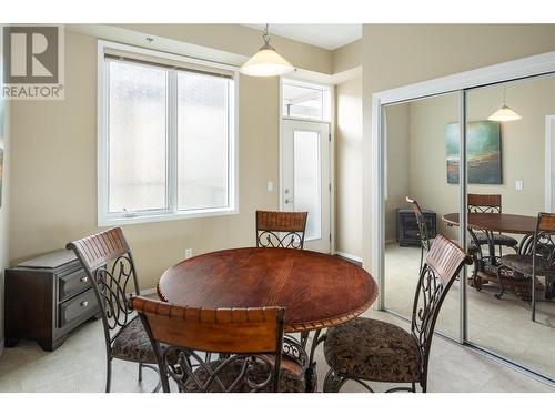 1327 St Paul Street Unit# 408, Kelowna, BC - Indoor Photo Showing Dining Room