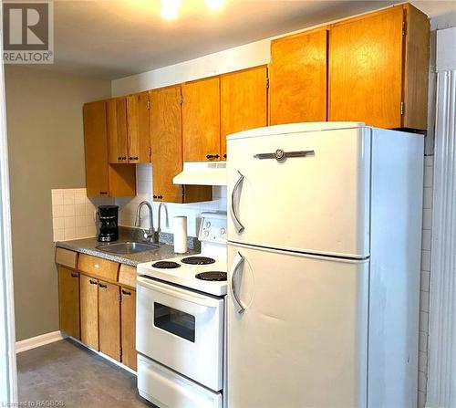 36 Alfred Street, Wingham, ON - Indoor Photo Showing Kitchen