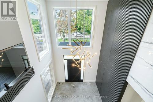 2014 Lakeshore Road W, Oakville (Bronte West), ON - Indoor Photo Showing Other Room