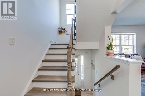 2973 Garnethill Way, Oakville (West Oak Trails), ON - Indoor Photo Showing Other Room